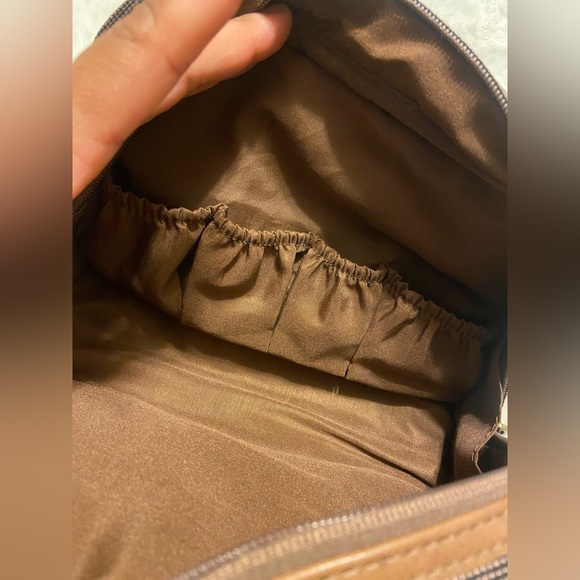 BVLGARI for emirates toiletry travel bag brown 9”x 5” - Picture 2 of 8